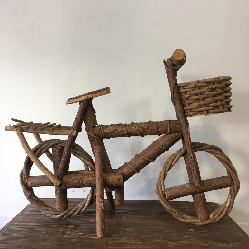 bicicleta-de-madeira1590415596.jpg