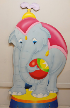 Circo - Elefante - Estátua