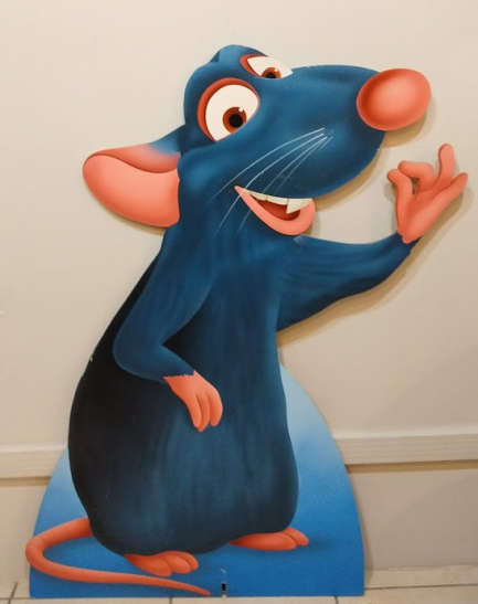 Ratatouille - Rémy - Estátua