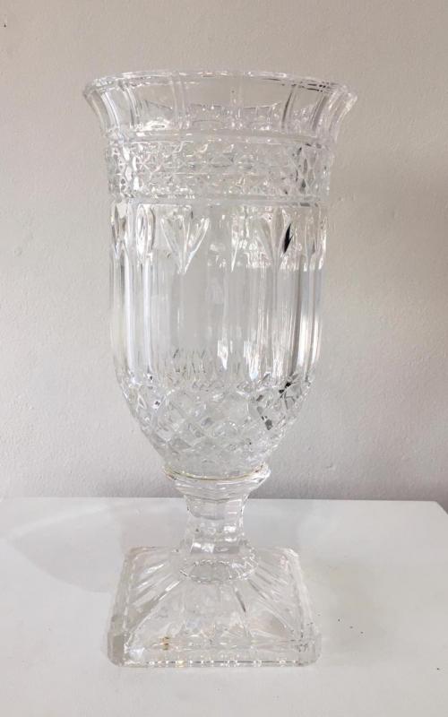 vaso-vidro-cristal-com-pe1590425574.jpg